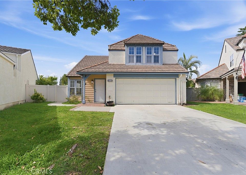 1st image of 1000 Henrietta Cir