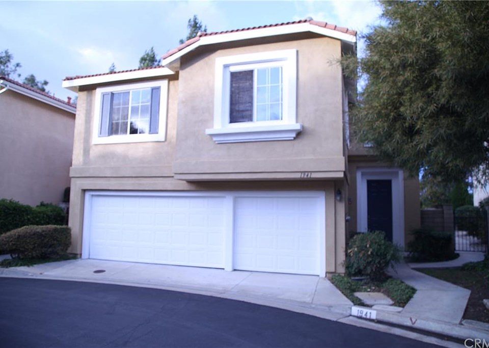 1st image of 1941 Rawhide Dr