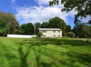 83 Cowles Rd, Willington, CT 06279