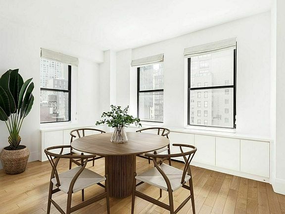 5th image of 71 Nassau St APT 10C