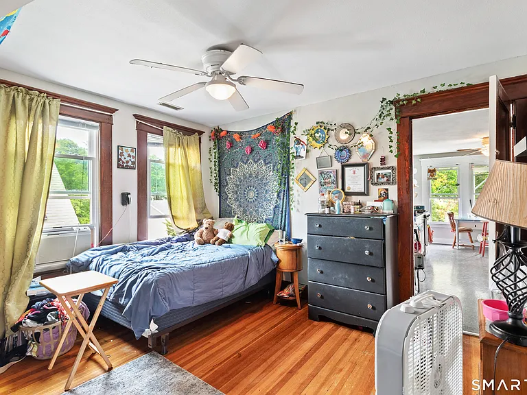 255 W Elm St #3 — Photo 6