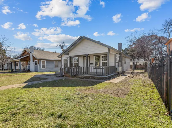 2706 Emmett St, Dallas, TX 75211