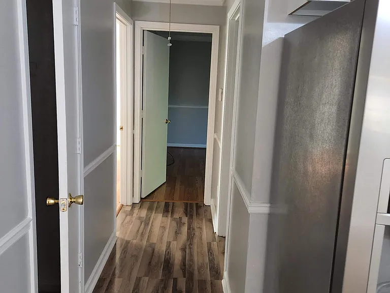 1129 S Maple St — Photo 8