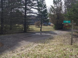 196 Clearview Rd, Long Pond, PA 18334