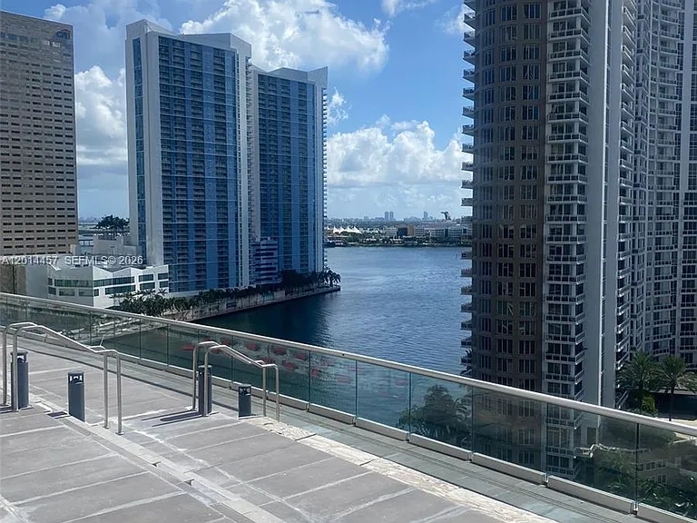 475 Brickell Ave #5508 — Photo 11