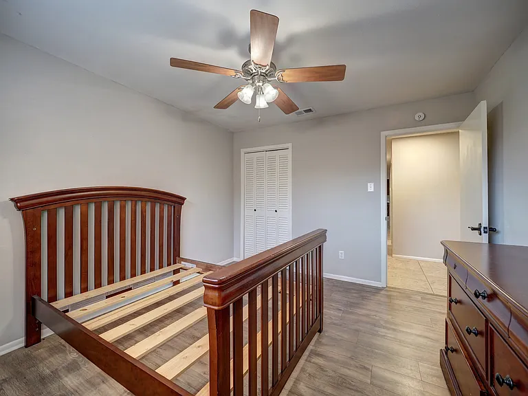 307 San Saba Dr — Photo 13