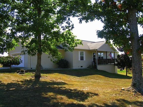 2nd image of 610 Grace Hill Dr