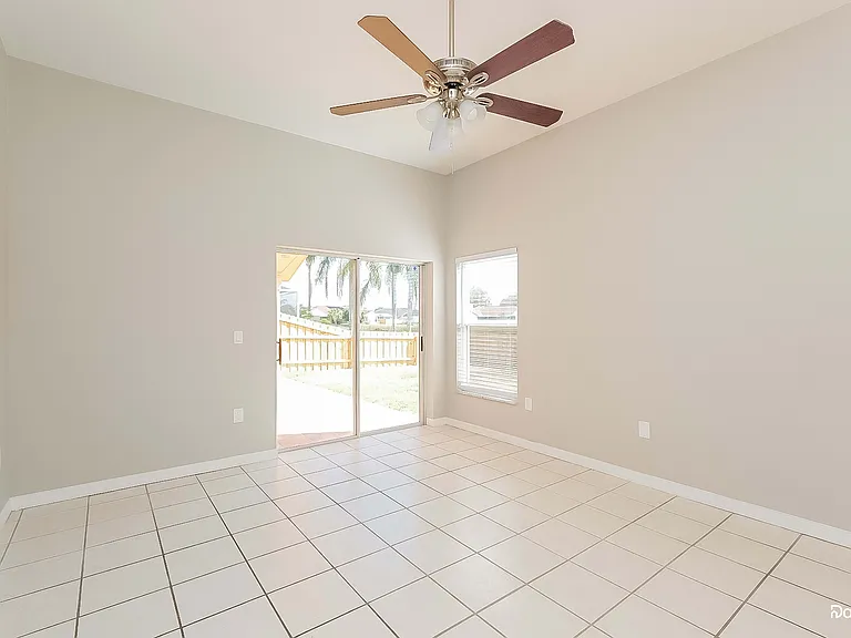 1723 Westerly Dr — Photo 6