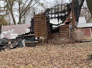 201 Park St, Freeborn, MN 56032