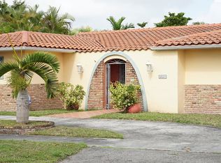 9231 SW 22nd Ter, Miami, FL 33165