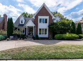 705 Lake Forest Pkwy, Louisville, KY 40245