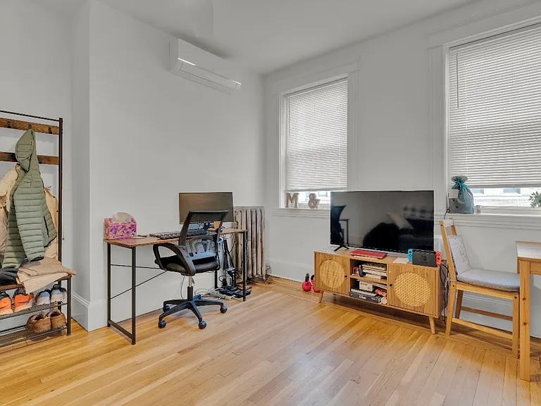 1020 Commonwealth Ave #201 — Photo 5