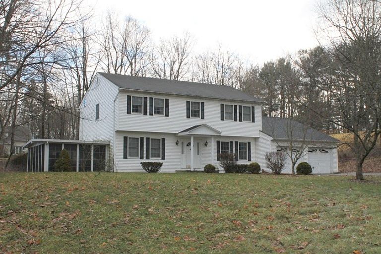 11 Arbor Hill Dr, Pleasant Valley, NY 12569 Zillow