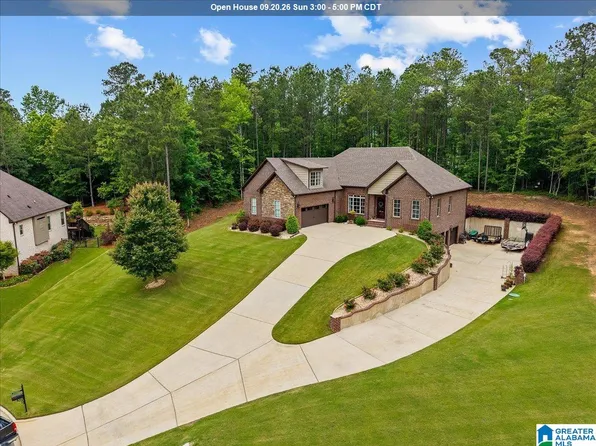 817 Grey Oaks Cv, Pelham, AL 35124