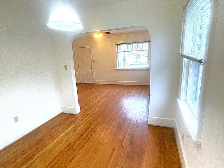 506 NE Russell St — Photo 8