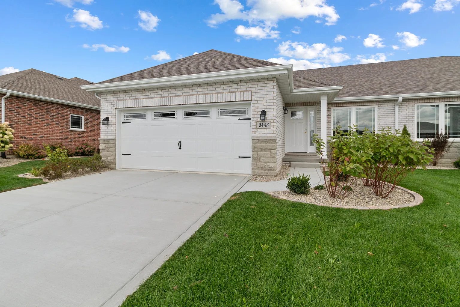 10691 Walnut Dr photo 1