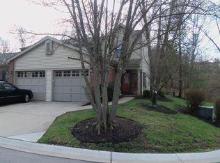 40 Spring Pl, Highland Heights, KY 41076