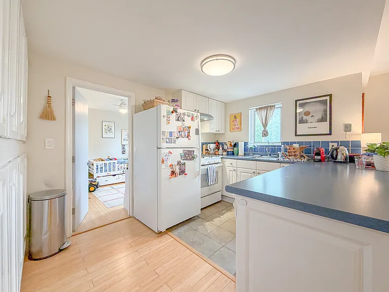 9 Tate St #1 — Photo 16