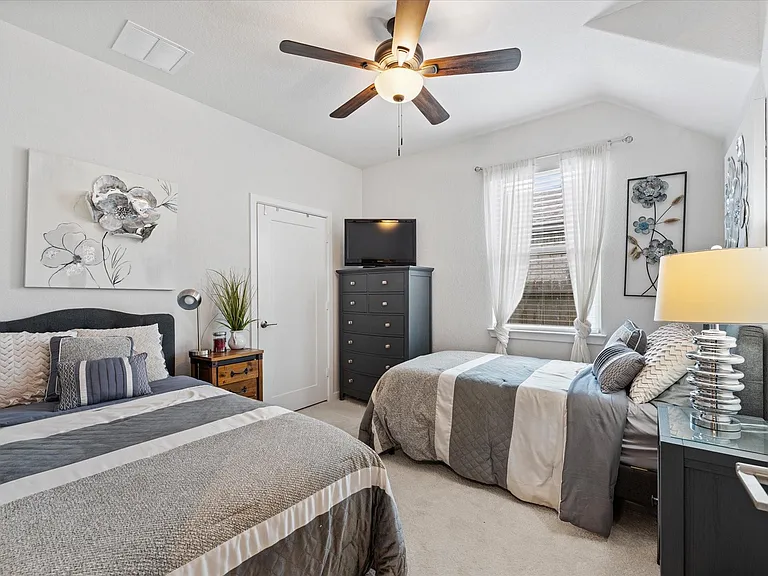 133 Pepper Grass Pl — Photo 12