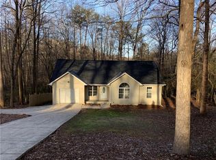 4071 Country Ln, Gainesville, GA 30507