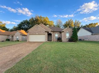 295 Village Dr, Oakland, TN 38060