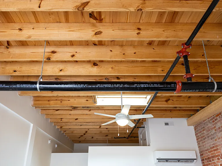 Overton Lofts — Photo 28