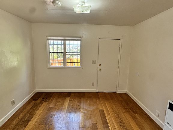 3rd image of 446 N Westmoreland Ave