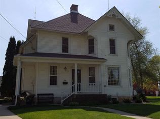 506 Commercial St, Strawberry Point, IA 52076