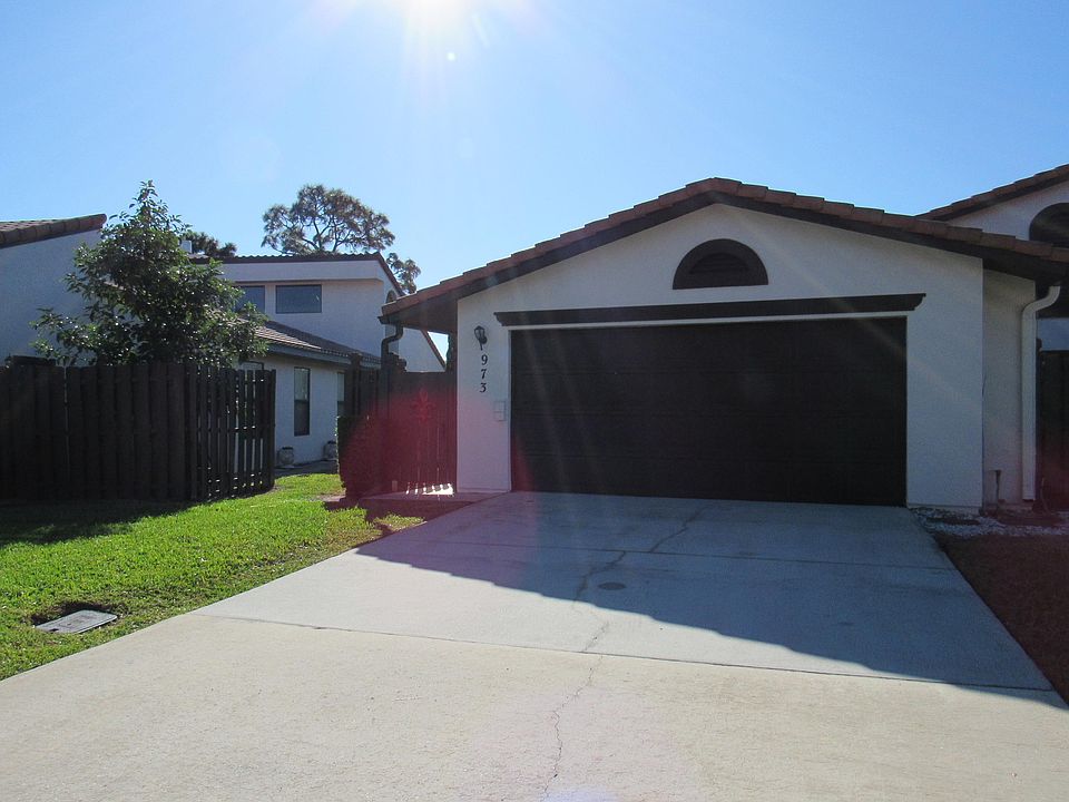 1st image of 973 Osprey Dr #973