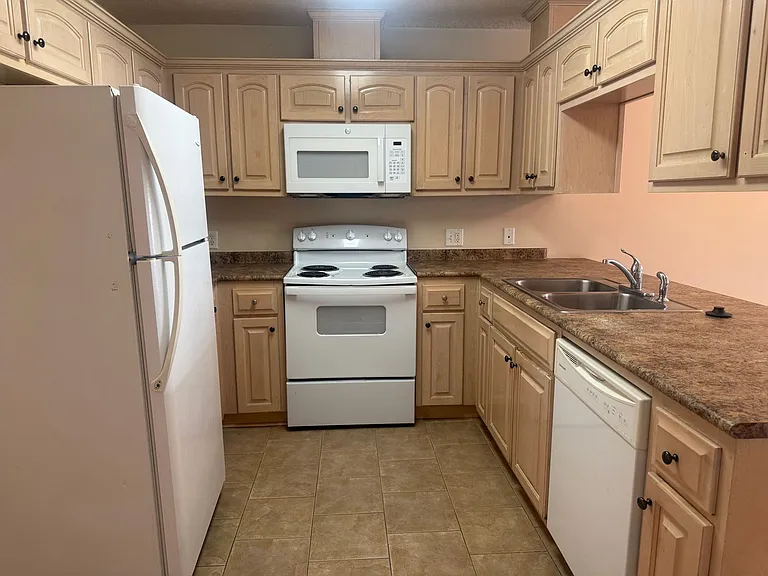 300 Promise Ln — Photo 5