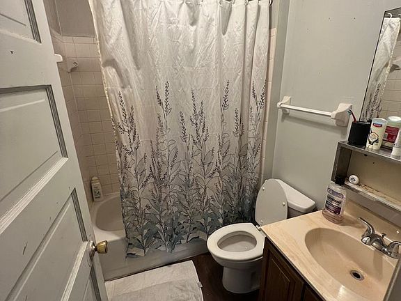 4th image of 423-425 17th Ave