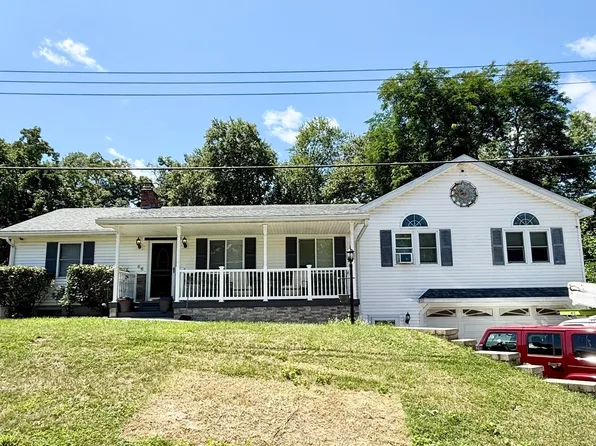 66 Barrison St, Springfield, MA 01109
