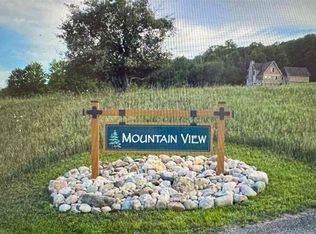 10 E Bettman Trl, Boyne Falls, MI 49713