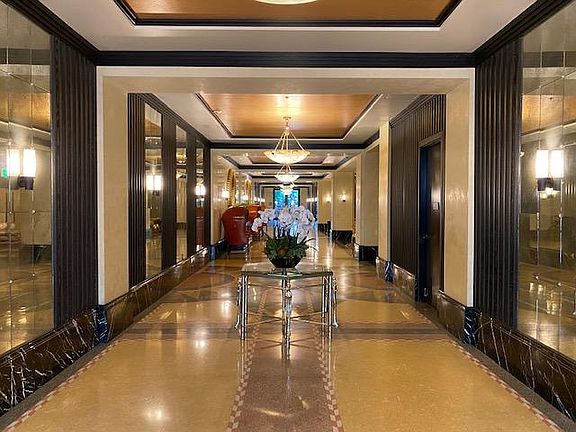 3rd image of 849 S Broadway #Mo2