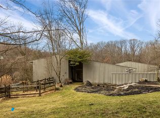 112 Wynnwood Dr, Pittsburgh, PA 15215