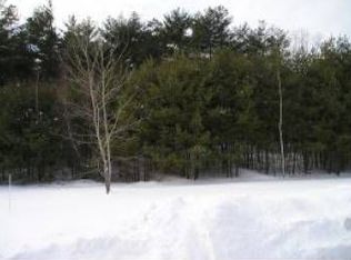 8 Berlang Rd #L, Londonderry, NH 03053