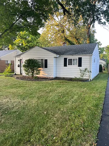 165 Aylesboro Ave Photo 1