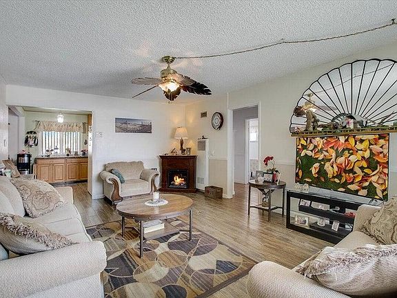 5th image of 1221 W Avenue J15