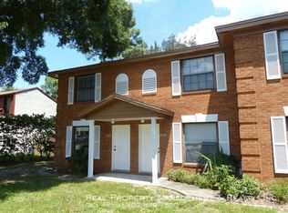 2725 Gray Fox Ln, Orlando, FL 32826