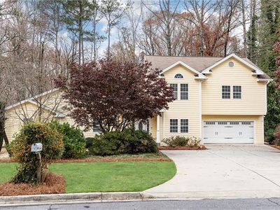 14 Rhodes Dr, Marietta, GA, 30068