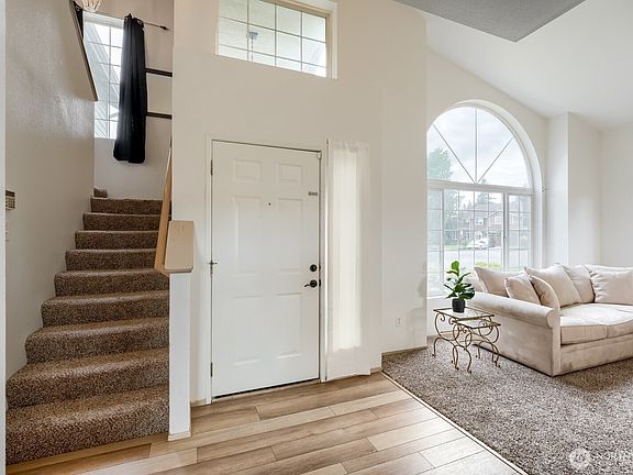 3rd image of 21908 40th Avenue E