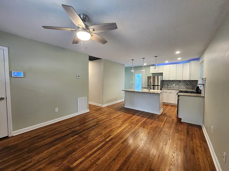 464 Ruth St — Photo 8
