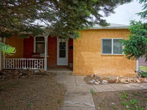 438-440 W 7th St, Walsenburg, CO 81089