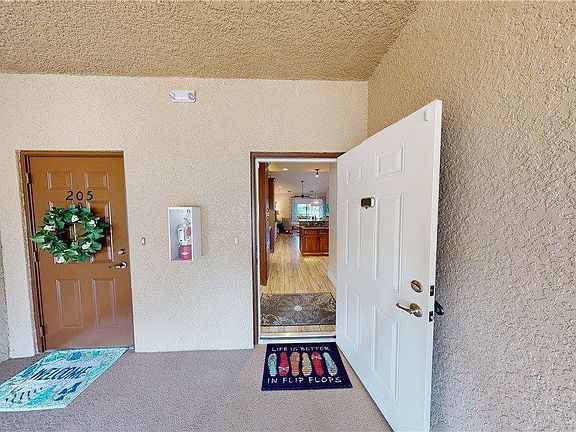 2nd image of 1070 Winding Pines Cir Unit 206