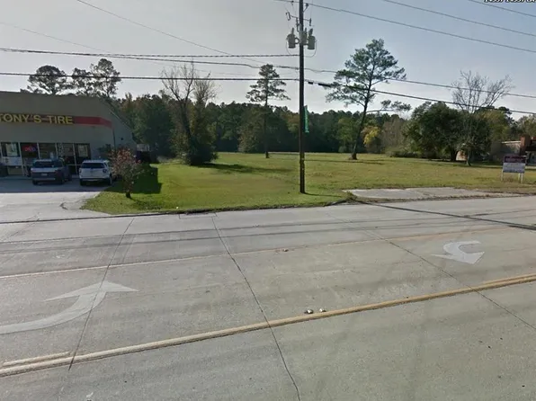 W University Dr, Hammond, LA 70401