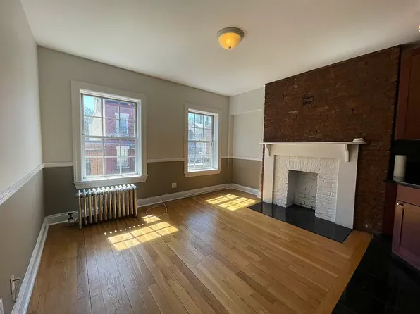 99 Perry St APT 5B, New York, NY 10014