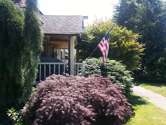 side porch 