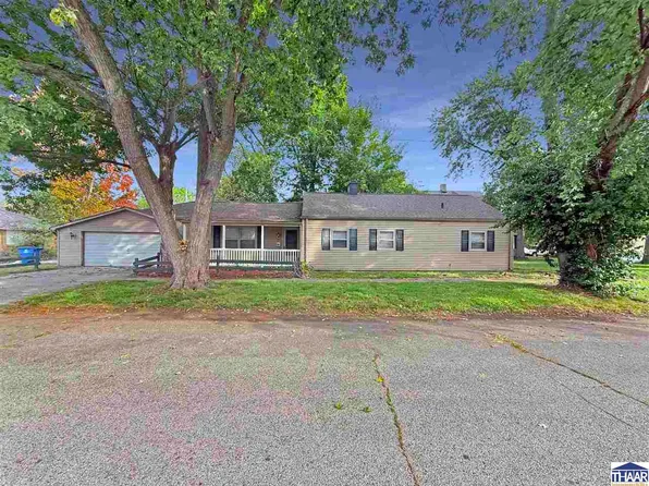 820 Grant St, Terre Haute, IN 47802