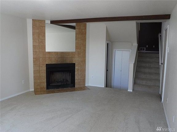 2nd image of 4307 164th St SW APT 102