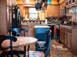 1911 Shadow Bend Dr, Houston, TX 77043